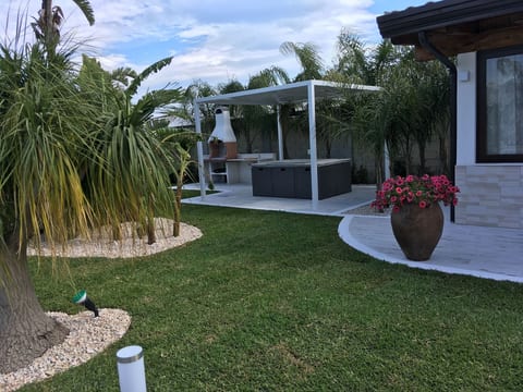 Haus in Calatabiano mit privatem Parkplatz