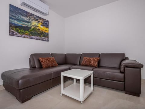 Apartment Konstantin