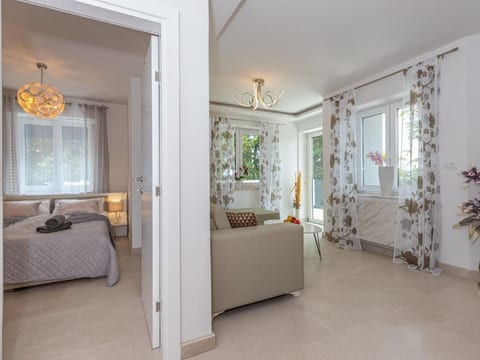 Apartment Emilia
