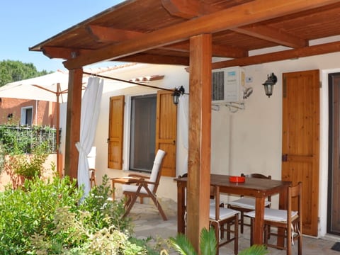 Lubagnu Vacanze- Drei-Zimmer-Wohnung E