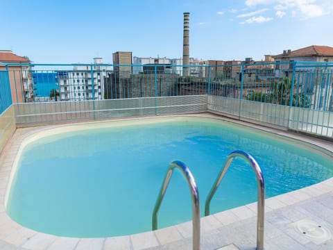 "Sirio" mit Gemeinschaftspool und 200 m vom Meer entfernt