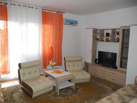 Wohnung in Crikvenica mit Grill und Terrasse