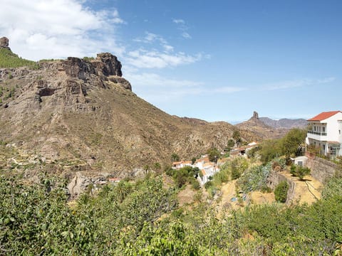 250 Jahre altes Steinhaus mit zwei Terrassen inmitten einer wunderbaren Naturla