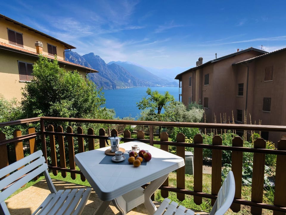 Apartamento 'Descenso al Lago' con vista al agua - Fonteno