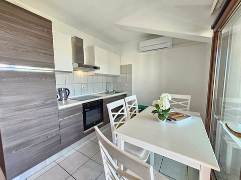 Wohnung für 4 Personen mit Terrasse