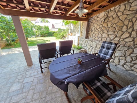 Studio-Apartment mit Terrasse