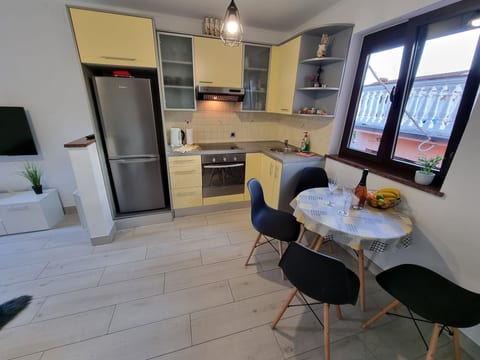 Wohnung in Crikvenica für 4 Personen mit Terrasse