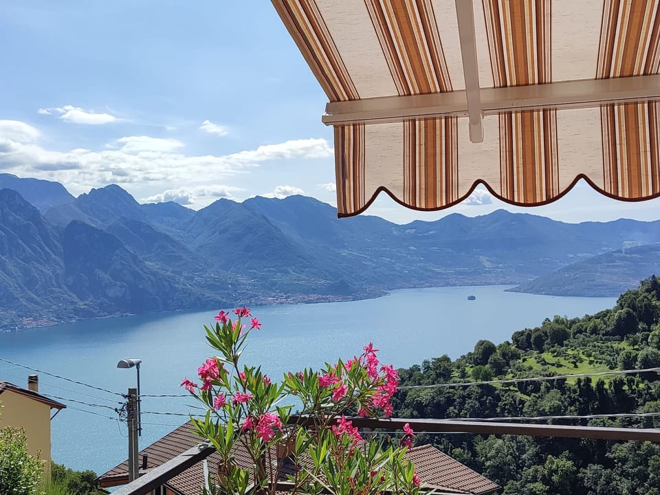 Le Terrazzwe - Drei-Zimmer-Wohnung mit Terrasse und Pool - Fonteno