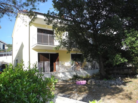 Appartement für 2-3 Personen mit Balkon