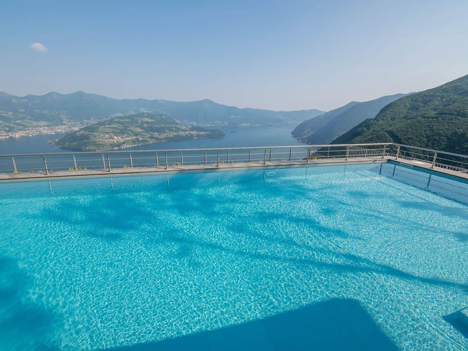 Apartamento con terraza panorámica y piscina - Fonteno