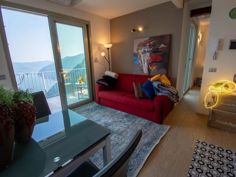 Wohnung mit Panaoramaterrasse und Pool