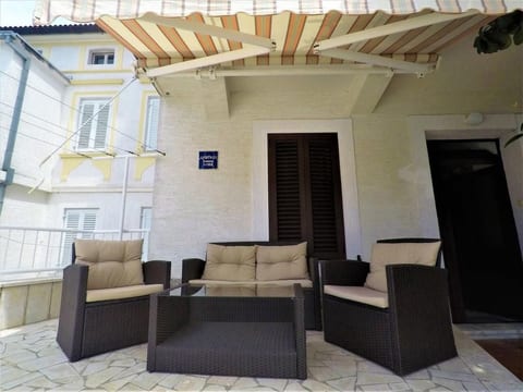 Schönes Appartement mit Terrasse