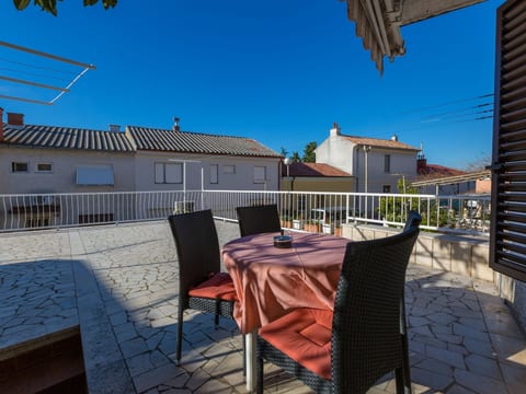Schönes Appartement mit Terrasse