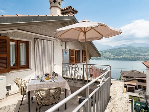 Gioia del Verde - Raum, Terrasse und Seeblick