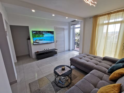 Gemütliche 2-Schlafzimmer-Wohnung mit Meerblick, Crikvenica
