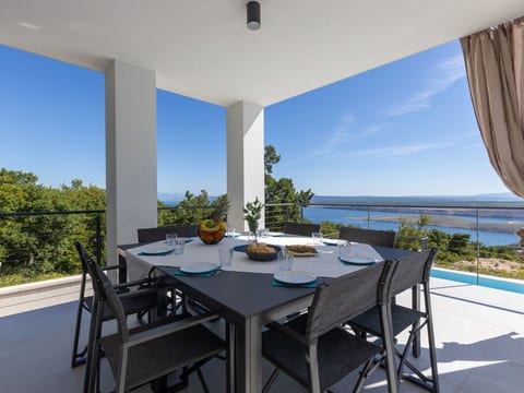 Villa Visum für 7 Personen in Srika, Kvarner Buc