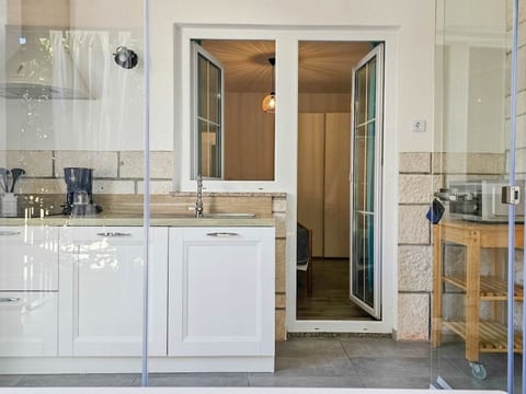 für 2 Personen ca. 22 m&sup2; in Novigrad, Adriaküste Kroatien (Westküste von I