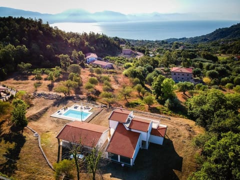 Ferienvilla "Melles" mit privatem Pool