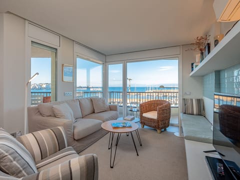 Costabravaforrent Marina, schöne Wohnung in erster Meereslinie