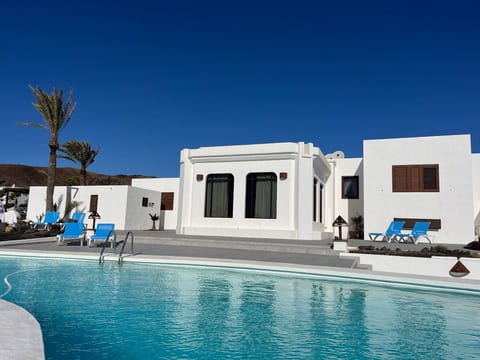 Villa Blanca 1