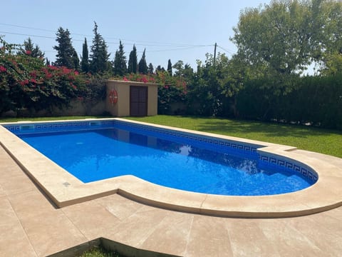 Finca mit Garten, Grill und Terrasse