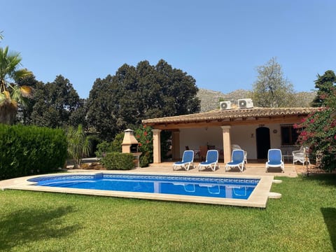 Finca mit Garten, Grill und Terrasse