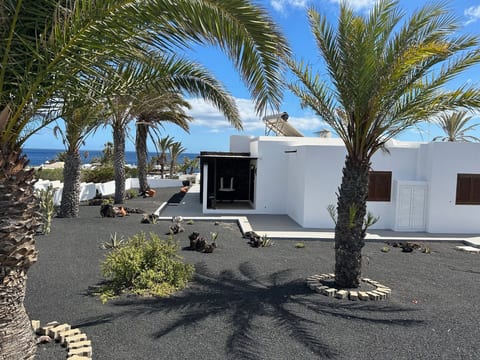 Villa Blanca Apartment 2