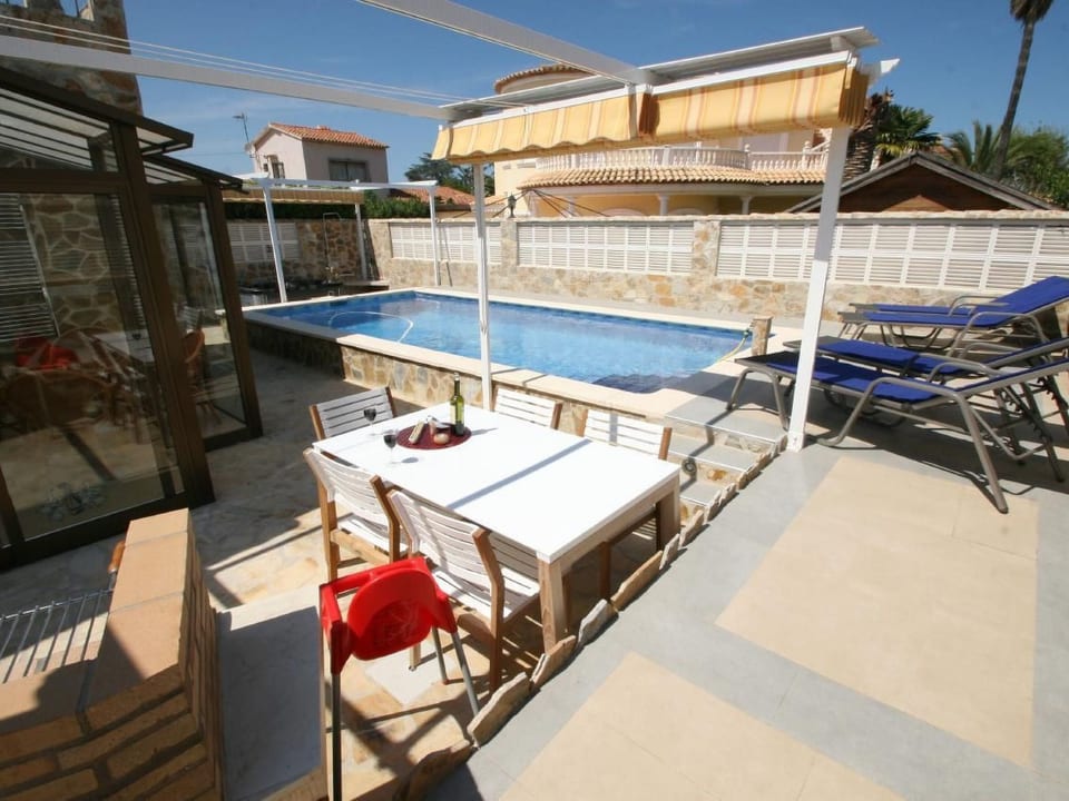 Wunderschöne Villa in Dénia mit privatem Pool - Dénia