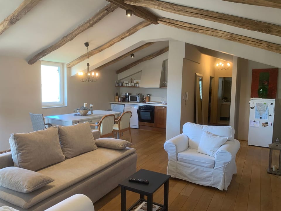 Dachgeschoss-Apartment Andemi in Istrien - Novigrad
