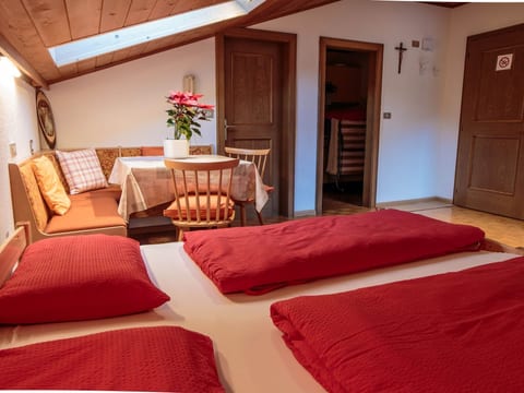 mit privatem Balkon