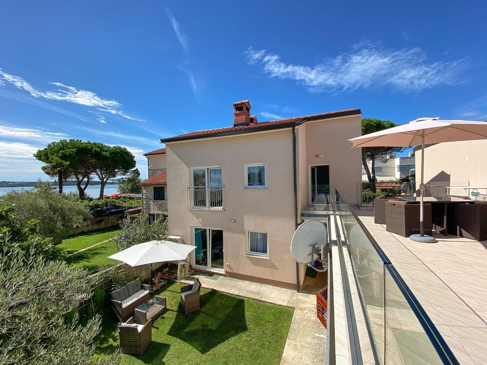 per 6 persone circa 55 m² a Novigrad, costa adriatica della Croazia (costa occidentale di I - Novigrad