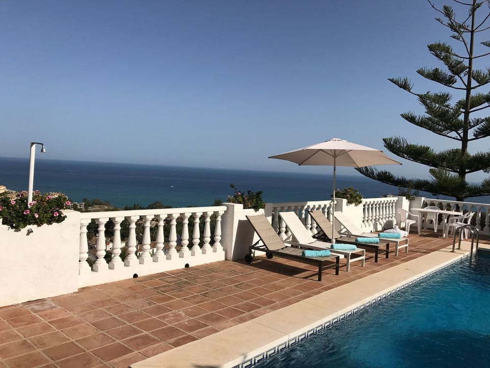 Villa Bella Vista mit Panoramablick und priv. Pool - Benalmádena