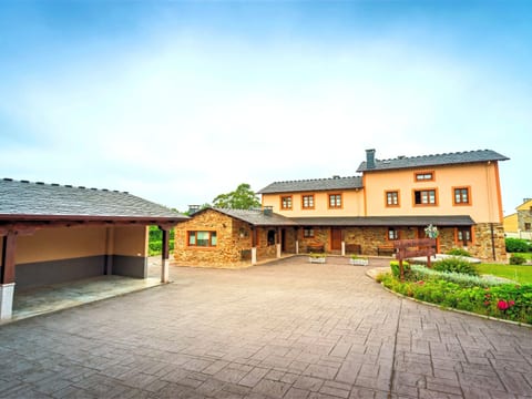 Ländlicher Bauernhof "Apartamentos Navalin"