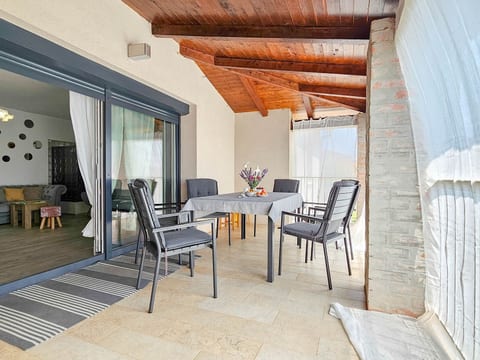 "Ines A5" mit Balkon