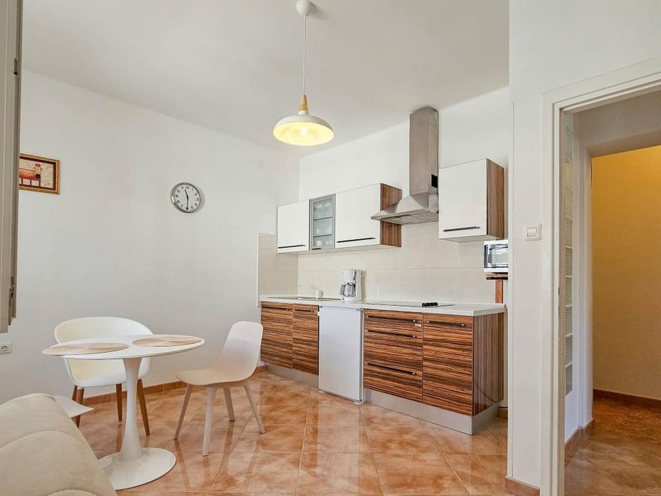 Wohnung Viviana direkt am Strand - Novigrad