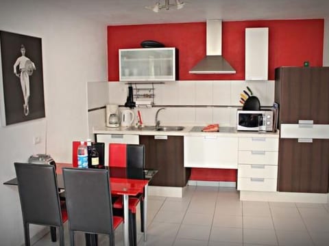 Casa Romeo mit Kaminofen und Sonnenterrasse
