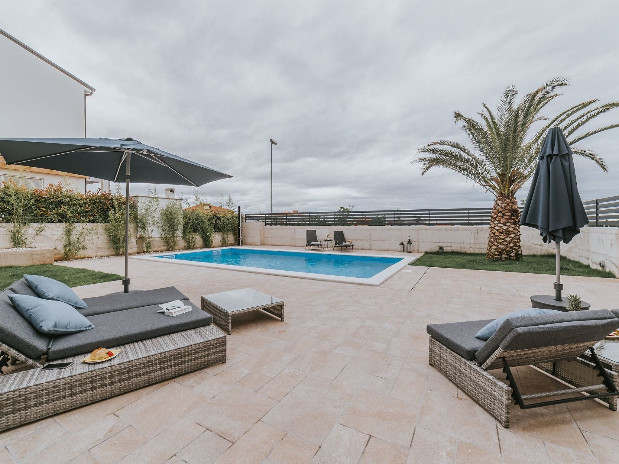 Haus in Novigrad mit privatem Pool