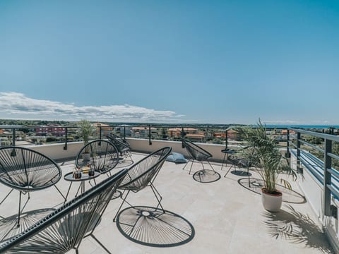 Haus in Novigrad mit privatem Pool