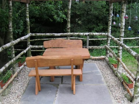 in Szopa mit Garten und Terrasse