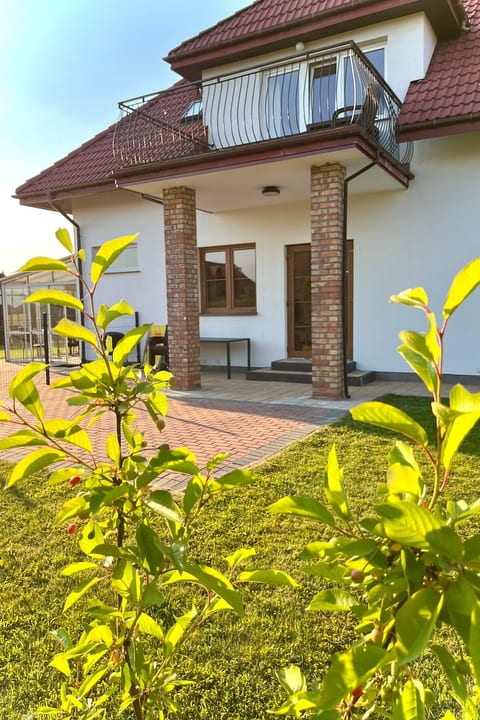Komfortable Wohnung mit Garten, in der Nähe des Meeres