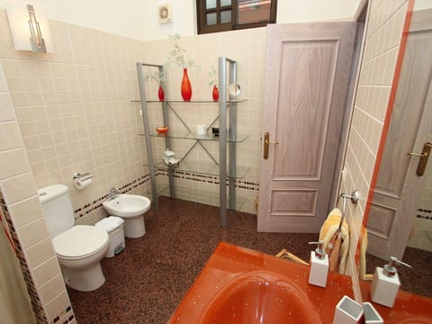 Alcala Parlour+UVI