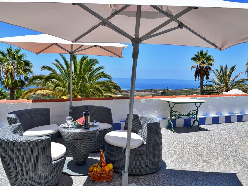 Finca Alcala Tota - Playa San Juan