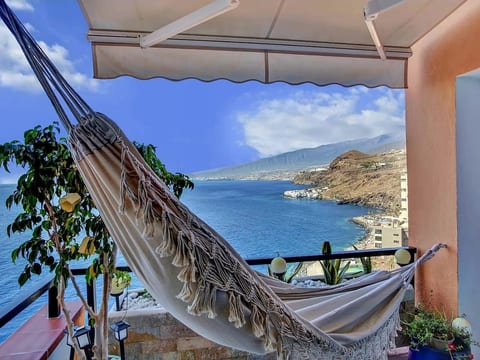 Luxuriöser Rückzugsort mit direktem Meerzugang und Pool