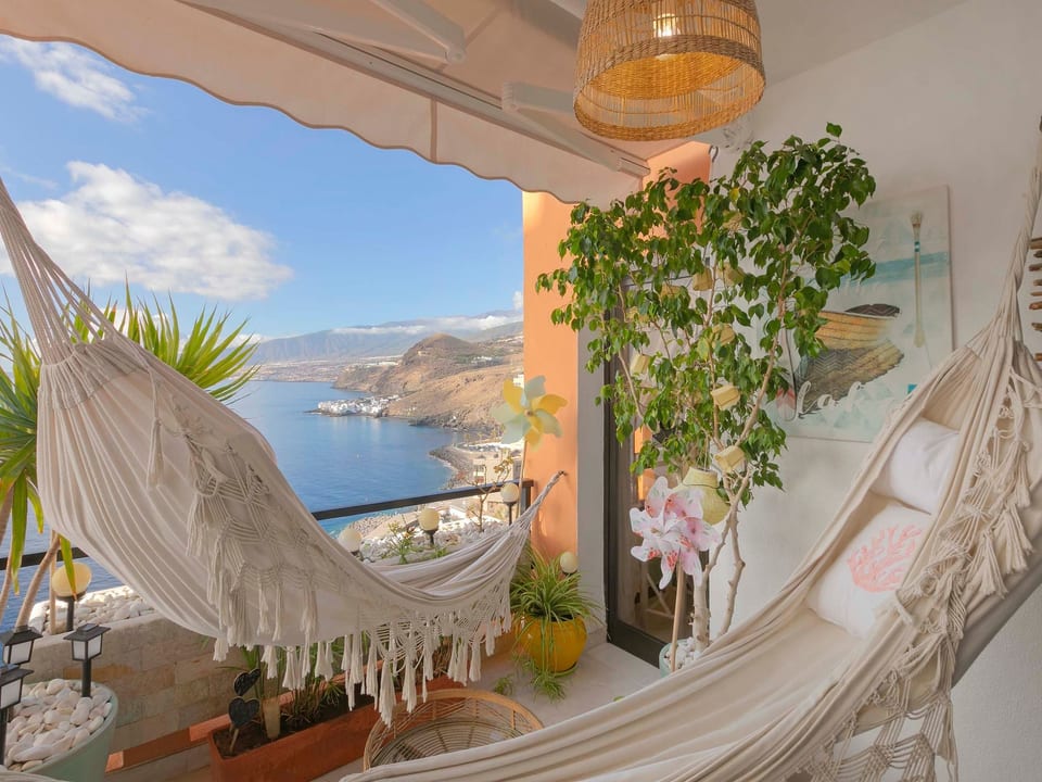 Luxurious retreat with direct sea access and pool - Tabaiba