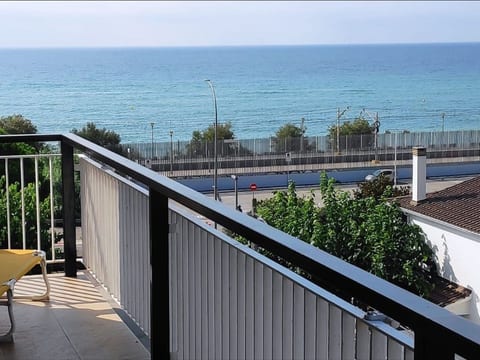 Wohnung "Llavaneras2" mit Meerblick