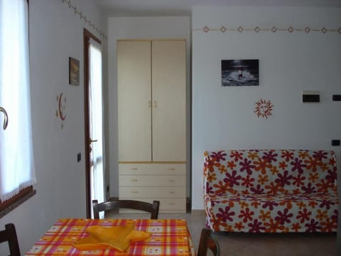 Appartement in Capoliveri mit Grill, Garten und Terrasse