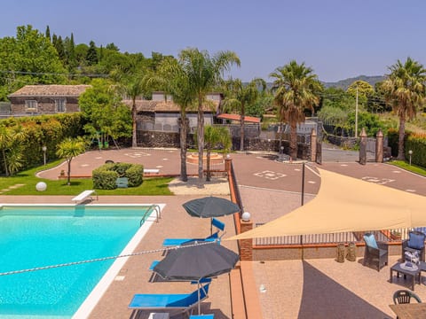 Ferienvilla 'Villa Aura' mit Pool