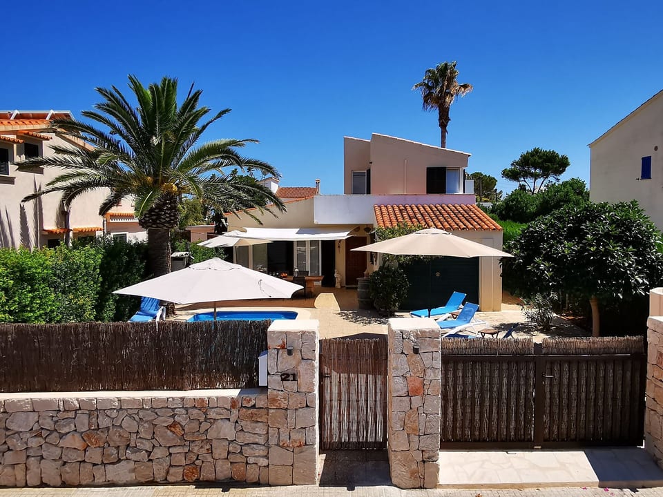Finca Ses Rotes - Cala Llombards