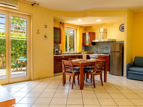 Wohnung am Meer "La Sera di Giò