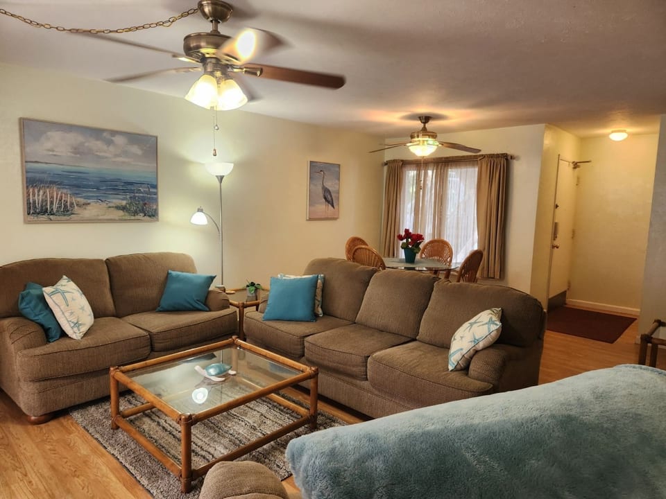 Bermuda Bay Beach and Racquet Club Condo. 2bdrm/2b - St. Petersburg